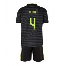 Real Madrid David Alaba #4 Tredjedraktsett Barn 2022-23 Kortermet (+ korte bukser)